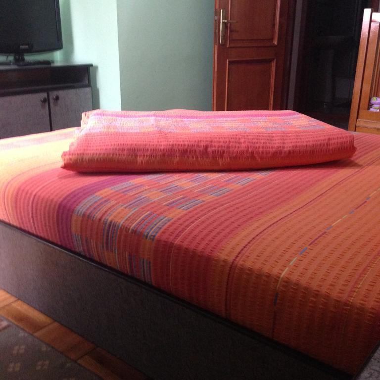 Motel Buti Sighetu Marmaţiei Quarto foto