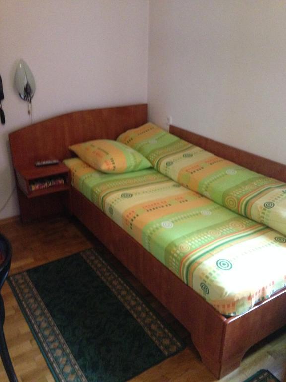 Motel Buti Sighetu Marmaţiei Quarto foto